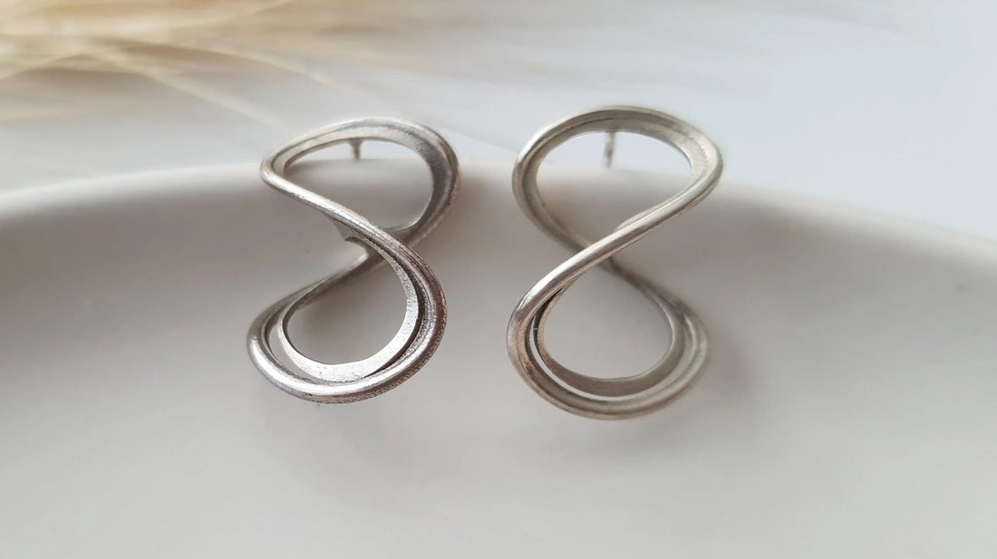 2025 Jewelry Trends: The Rise of Sculptural and Statement Pieces