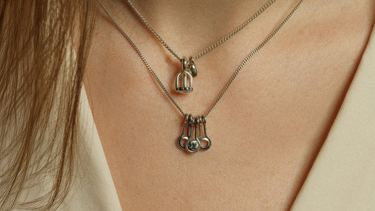 The Complete Guide to Layering Necklaces Like a Stylist