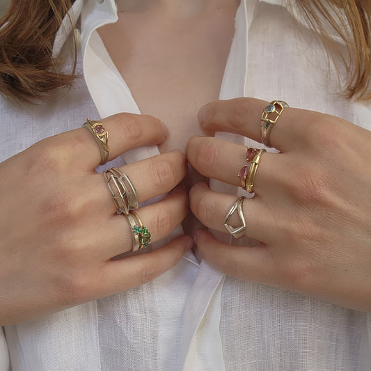 How to Stack Rings: A Complete Styling Guide for 2025